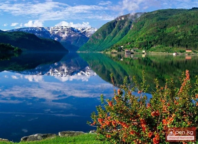 Сыры-Челек көлү