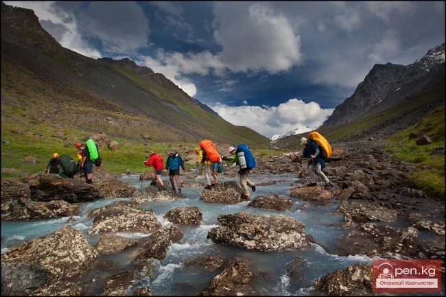 The Valleys of Alamedin and Issyk-Ata