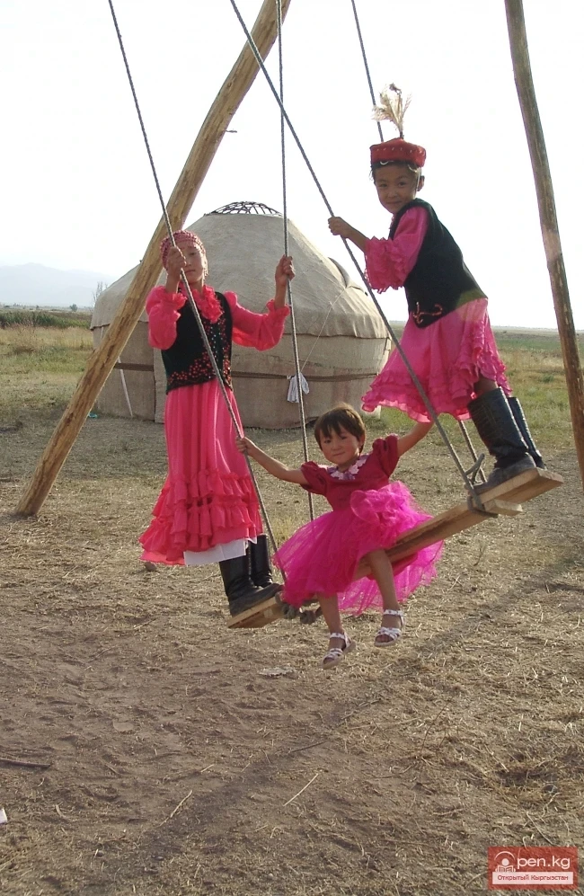 The title translates to: "The Six Banners of Selkinchek and Dumpuldak."