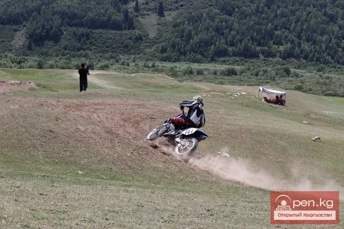 Ысык-Көл облусунда 2-чи «Ачык Ысык-Көл» фестивалы өттү