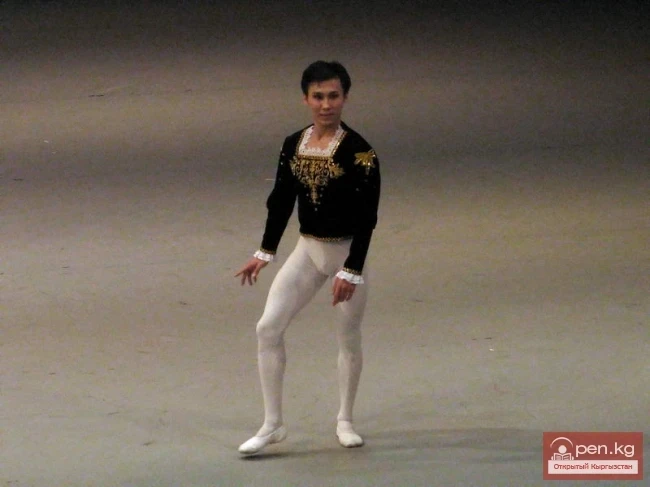 Ballet Artist from Kyrgyzstan Takes 2nd Place in Competition in Sochi