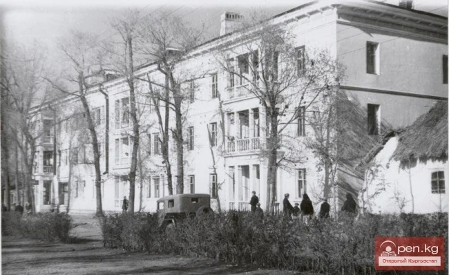 ALBANIAN Alexander Mikhailovich