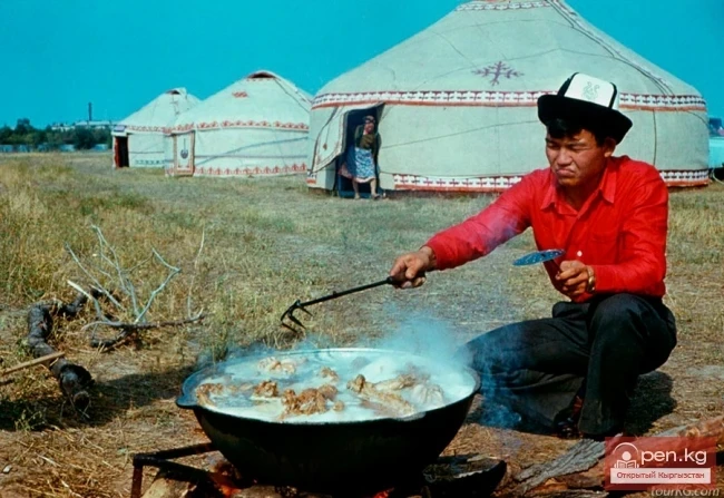 Кыргыз ашканасы