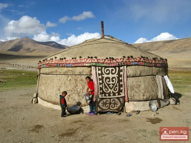 Kyrgyzstan intends to include the yurt, the improvisational art of aitys, the equestrian sport kok-boru, and the mausoleum of "Shah-Fazil" in the UNESCO list.