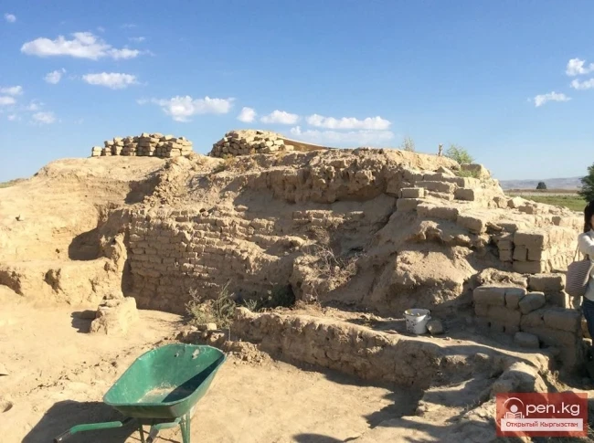 The found Buddha statue will be moved to the Historical Museum by 2015.