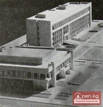 ИВАНОВ Владлен Алексеевич