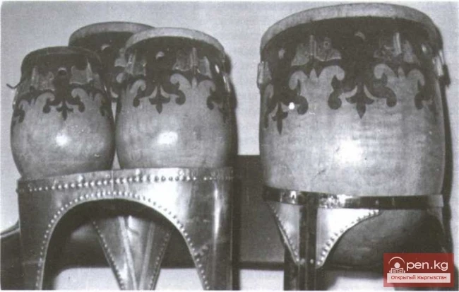 Modernized dobulbash: alto, tenor, baritone, bass