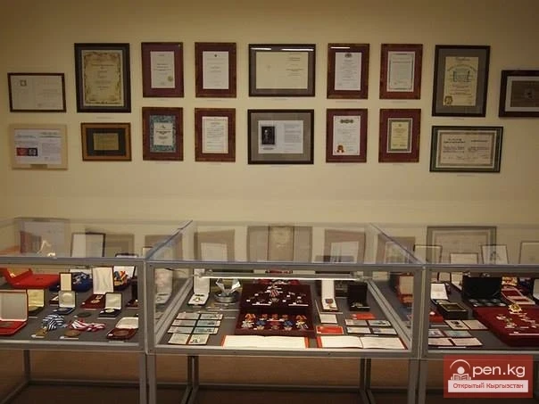 Чынгыз Айтматовдун үй-музейине баруу