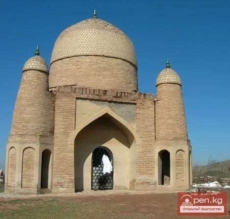 The Domes of Ak-Beyit and Baytika