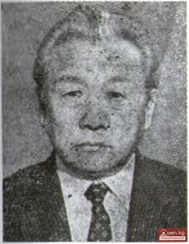 Poet, Prose Writer Sandzhi Eginaliyev