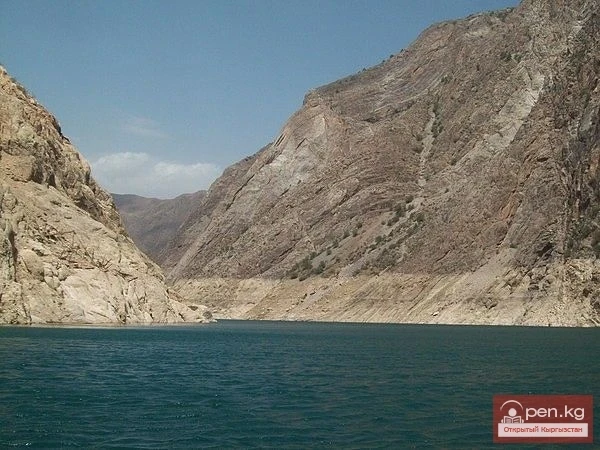 Гидростроительдер шаары — Кара-Куль