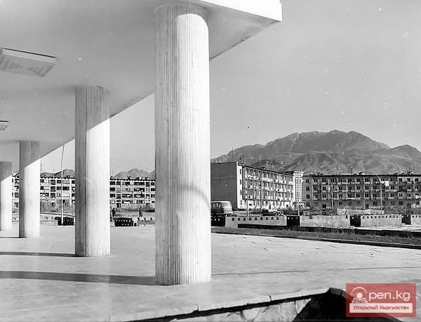 Гидростроительдер шаары — Кара-Куль