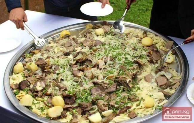 Бешбармак - саясий тамак