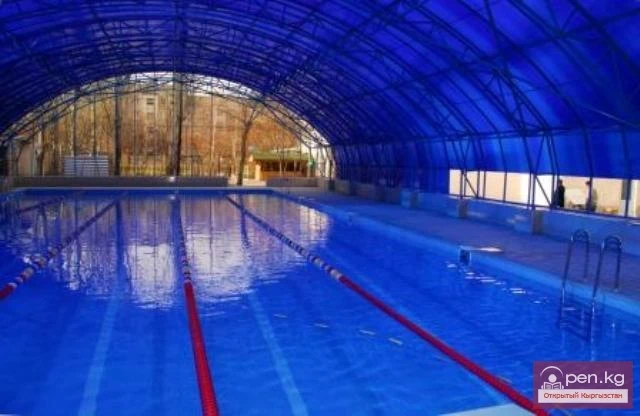 Swimming pool at the sports and entertainment club 