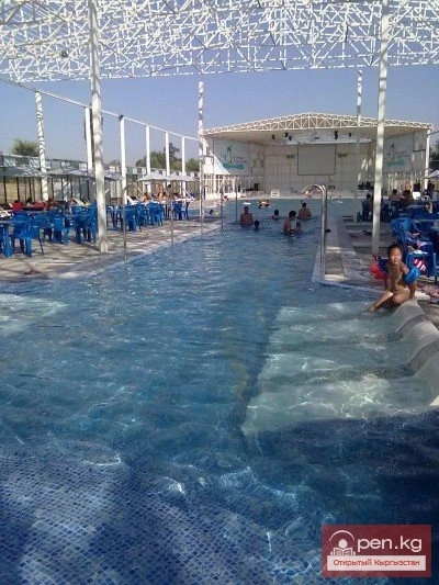 Pool at the St.Tropez Recreation Center