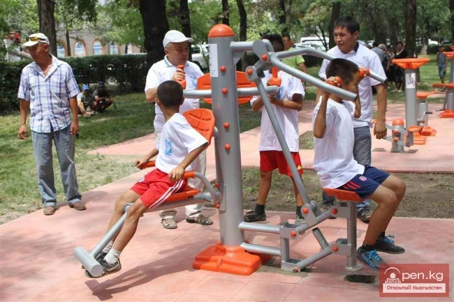 Street exercise equipment in Bishkek