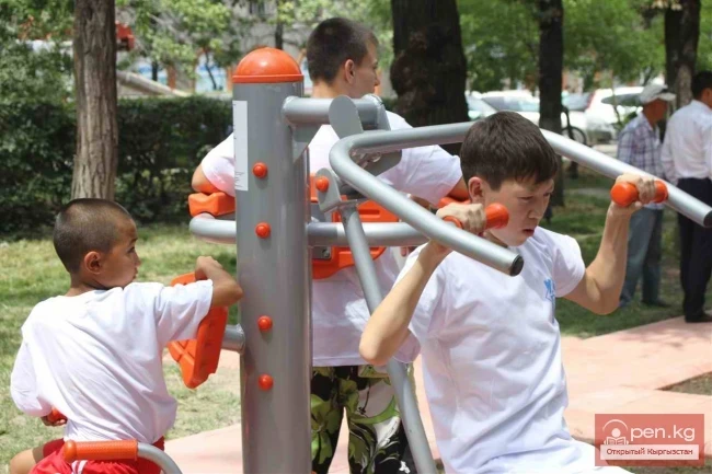 Street exercise equipment in Bishkek