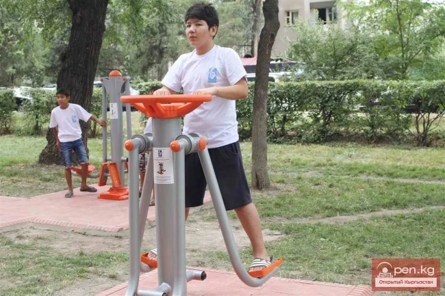 Street exercise equipment in Bishkek