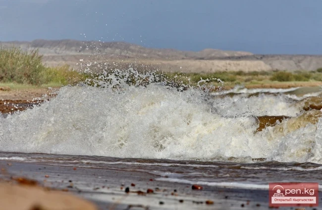 "Shtormovoe" on Issyk-Kul