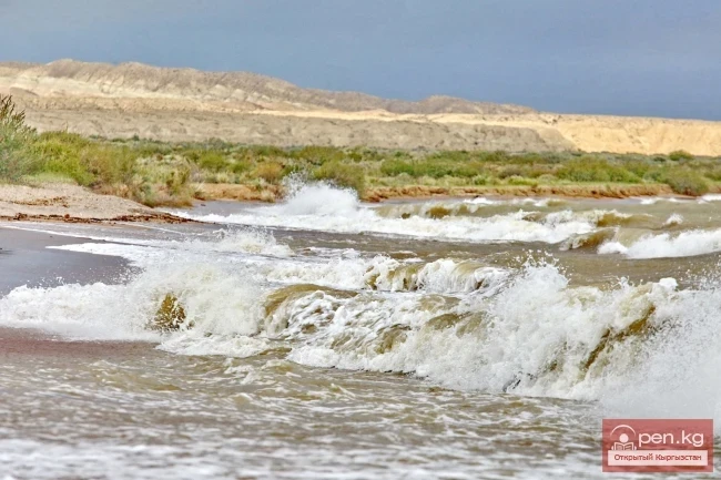 "Shtormovoe" on Issyk-Kul