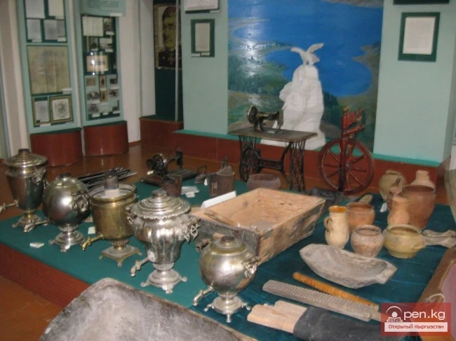 Караколдогу тарыхый-өлкөлүк музей