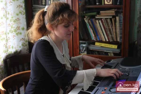 Kyrgyz Songs in Russian!