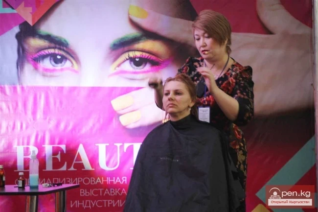 Сулуулук индустриясы мыкты адистерди чогултат