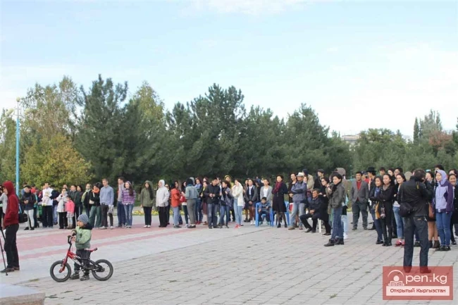 Ачык асмандагы классика