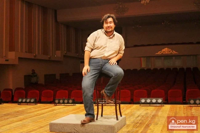 Саян Исин: Сценага чыгуу мен үчүн экзамен!