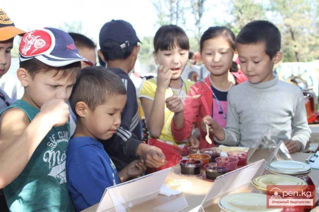 Соленья и варенья