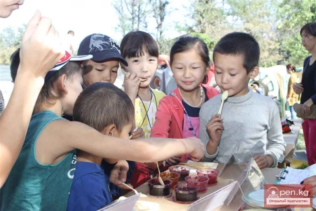 Соленья и варенья