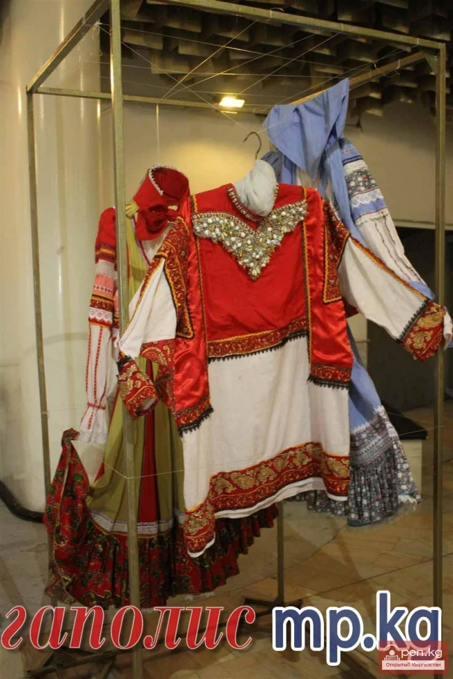 Орус драма театры 80 жылдыгын белгилейт