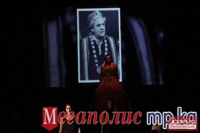 Орус драма театры 80 жылдыгын белгилейт