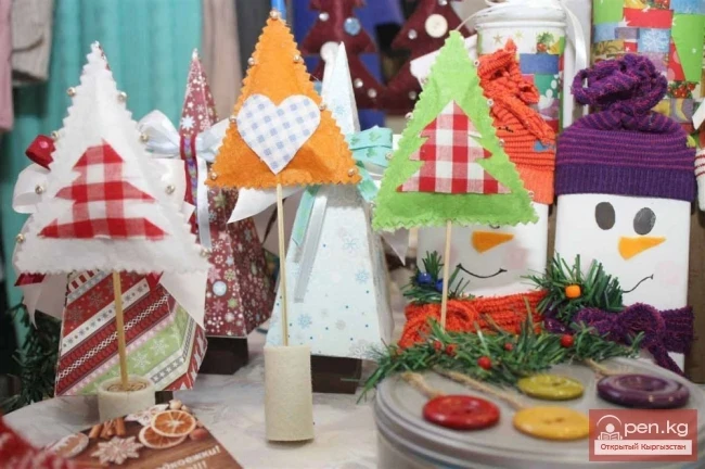 At the fair for gifts!