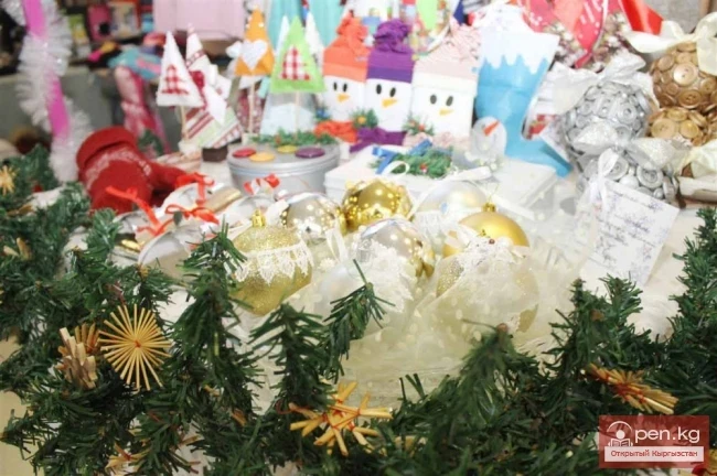 At the fair for gifts!