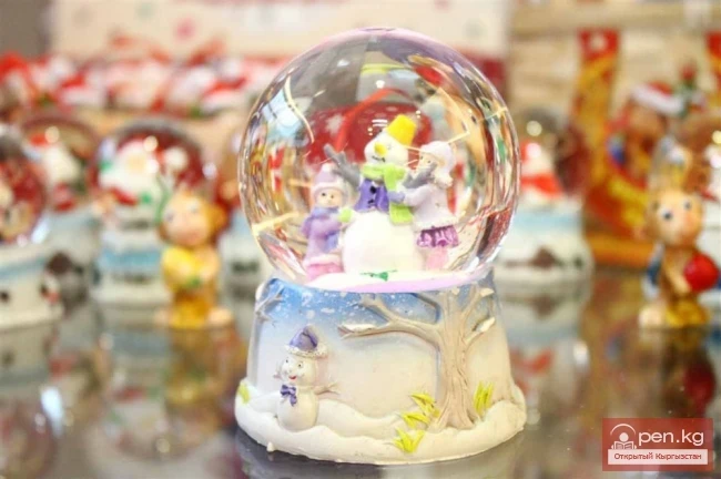 At the fair for gifts!