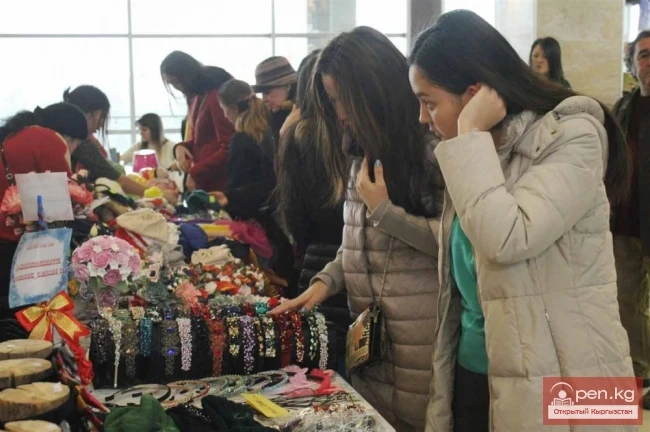 At the fair for gifts!