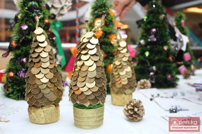 At the fair for gifts!