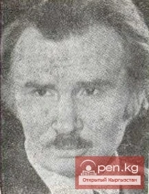 Поэт, переводчик Юрий Смышляев