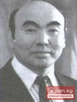 Акаев Аскар Акаевич