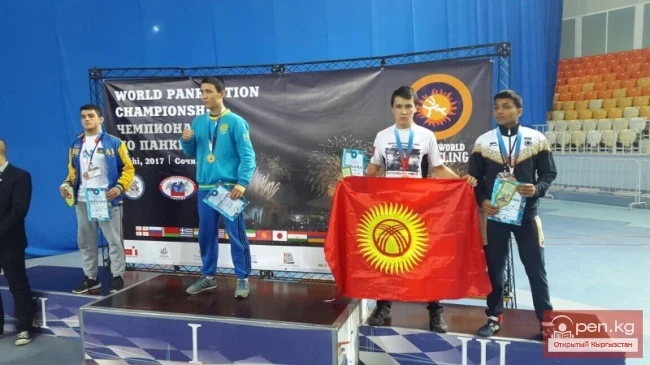 A Kyrgyzstani won the world championship in pankration and became the world champion.