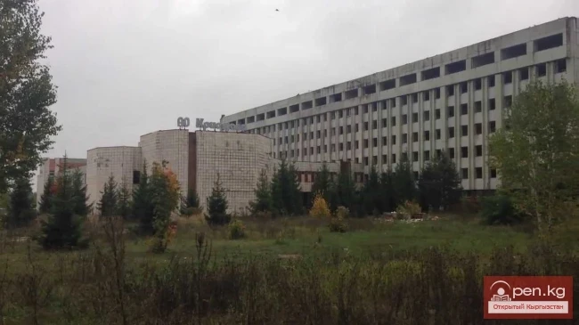 The environmental problem of the "Kristall" factory remains unresolved.