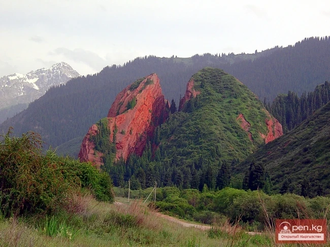 Кыргызстандын тоолору. Сүрөт  Влад Ушаков