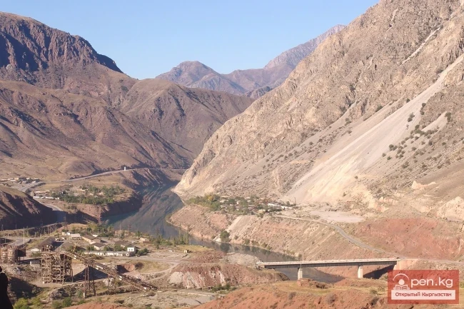 Кыргызстандын тоолору. Сүрөт  Влад Ушаков