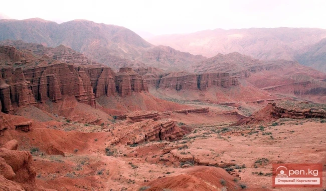 Кыргызстандын тоолору. Сүрөт  Влад Ушаков