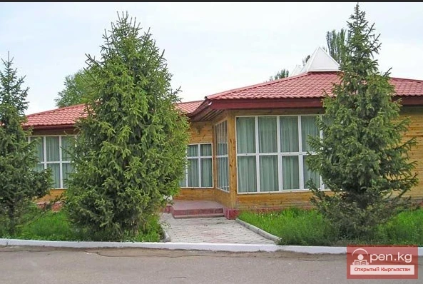 Dilorom Boarding House