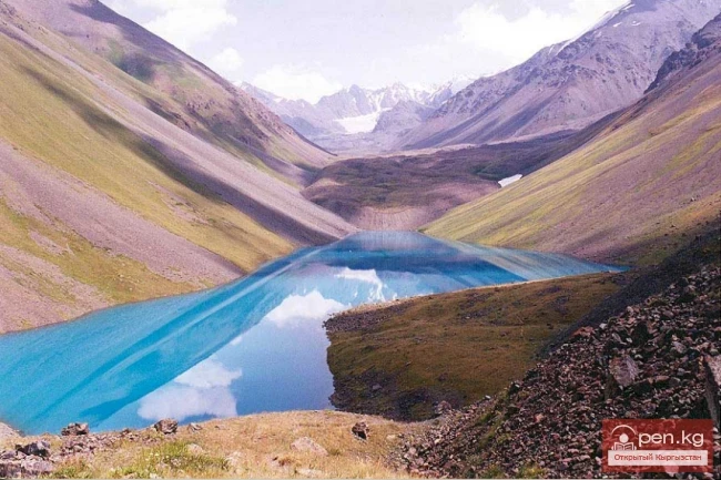 Lake Jasylyk-Kel