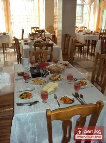 «Үч корона» мейманкана