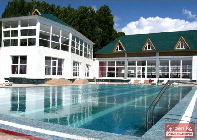 Hotel "Dolphin De Luxe"