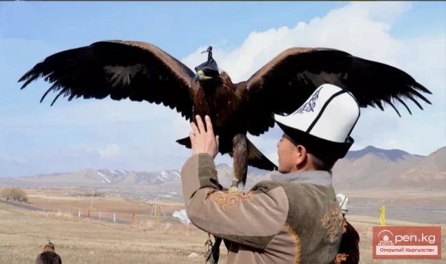 The title "Охотник Багыш" translates to "Hunter Bagysh" in English.